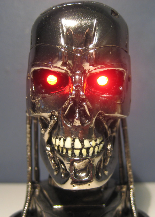 Terminator T-800 skull bust by Intelligent Entertainment