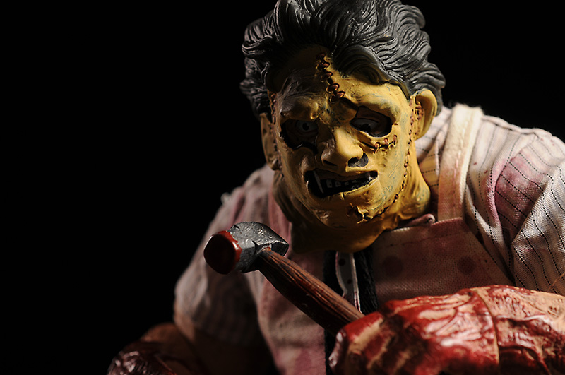Texas Chainsaw Massacre Leatherface action figure by Mezco Toyz