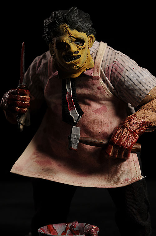 Texas Chainsaw Massacre Leatherface action figure by Mezco Toyz