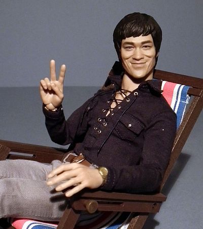 Bruce Lee by Hot Toys