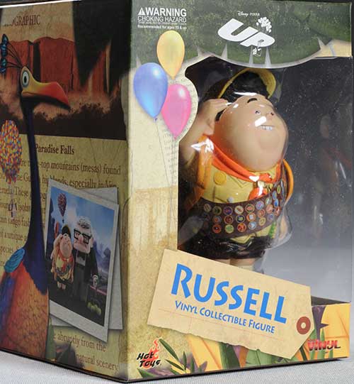 Up Carl Fredricksenn and Russell vinyl figures from Hot Toys