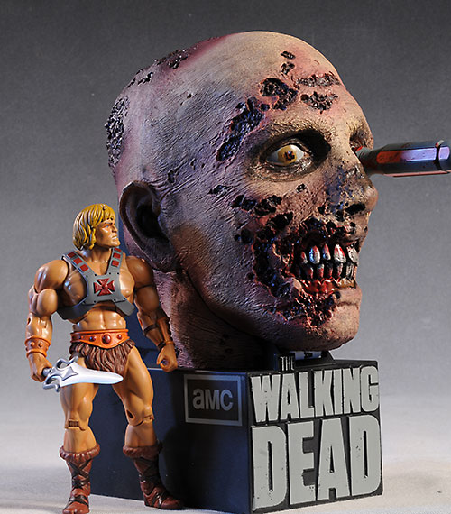 Walking Dead season 2 Zombie Head case by McFarlane Toys