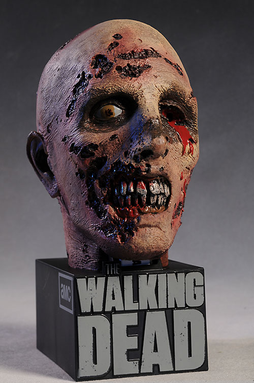 Walking Dead season 2 Zombie Head case by McFarlane Toys