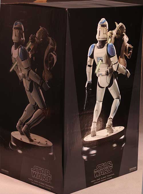 Yoda and Clone Trooper Premium Format statue by Sideshow Collectibles