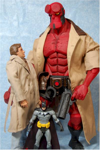 New Hellboy 18"inch Figure Mezco PX Previews Exclusive Near Mint 