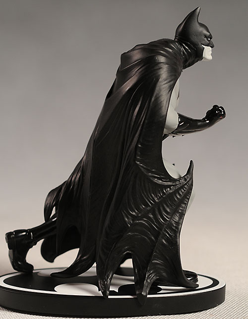 Batman Black and White Ethan Van Sciver statue by DC Direct