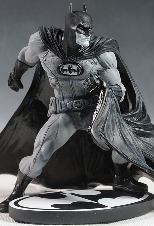 Batman Black and White Finch statue by DC Direct
