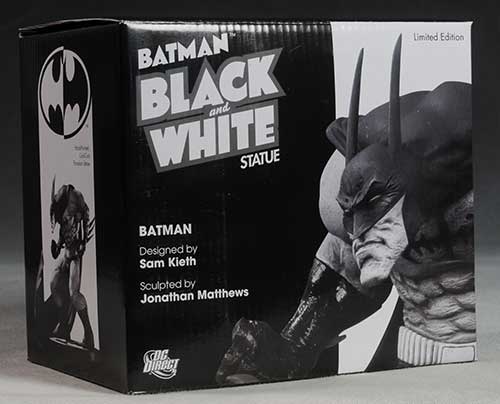 Batman Black & White Sam Kieth statue by DC Direct