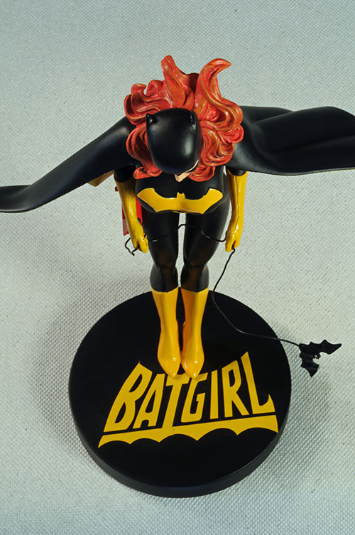 DCU Cover Girls Batgirl statue by DC Direct