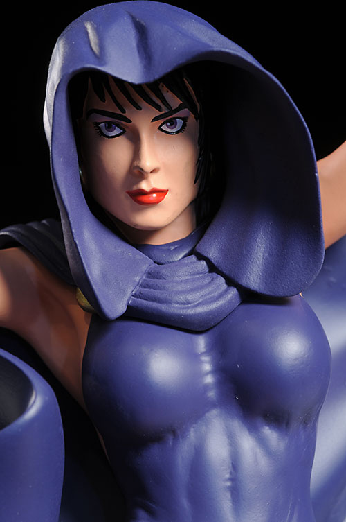 DC Cover Girls Raven statue by DC Direct