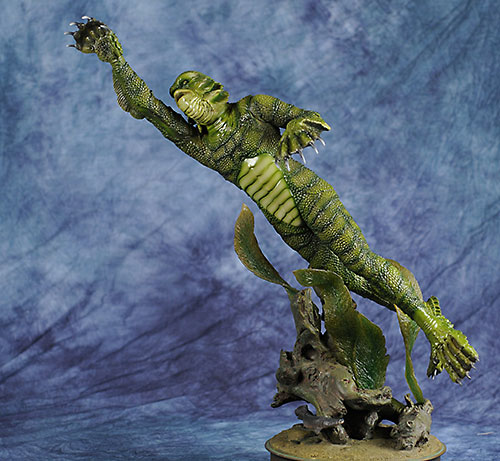 Creature from the Black Lagoon Premium Format statue