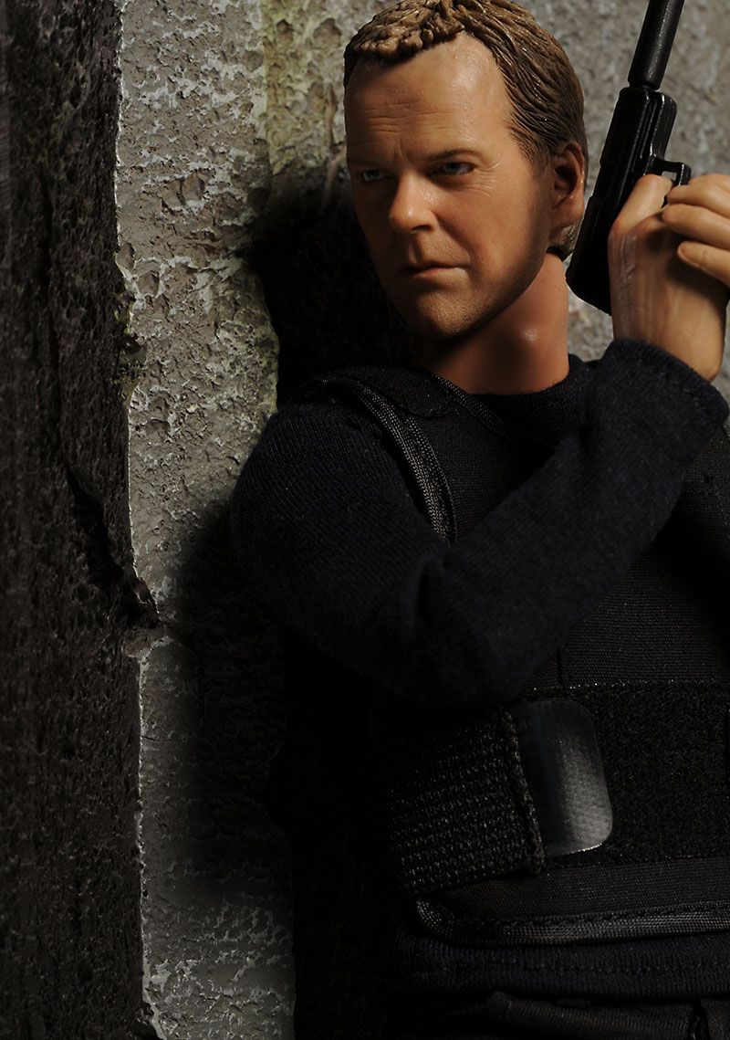 24 Jack Bauer action figure by Enterbay