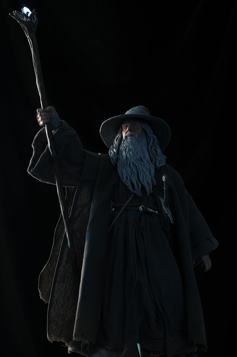 Gandalf the Grey Premium Format Statue by Sideshow
