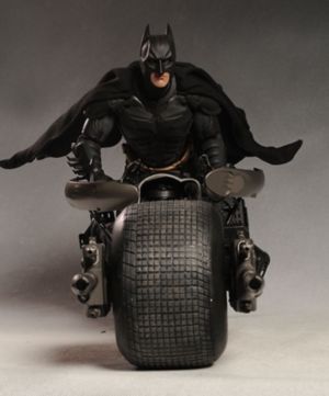 Review and photos of Hot Toys Dark Knight Batman Batpod 1/6th