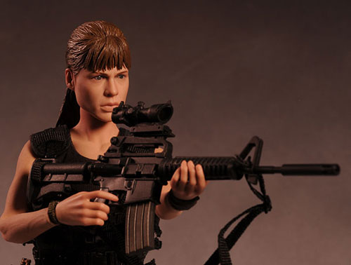 Terminator 2 Sarah Connor 1/6th action figure by Hot Toys