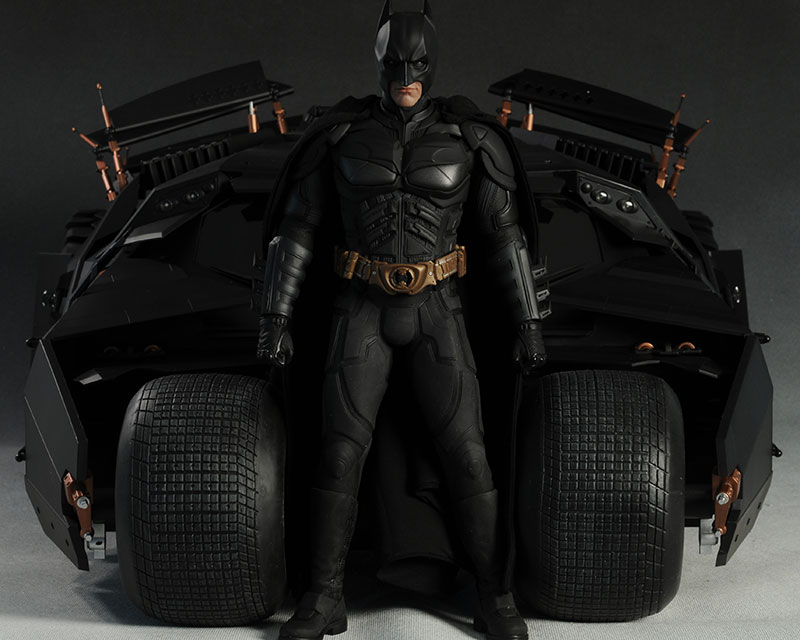 Hot Toys Tumbler Batman