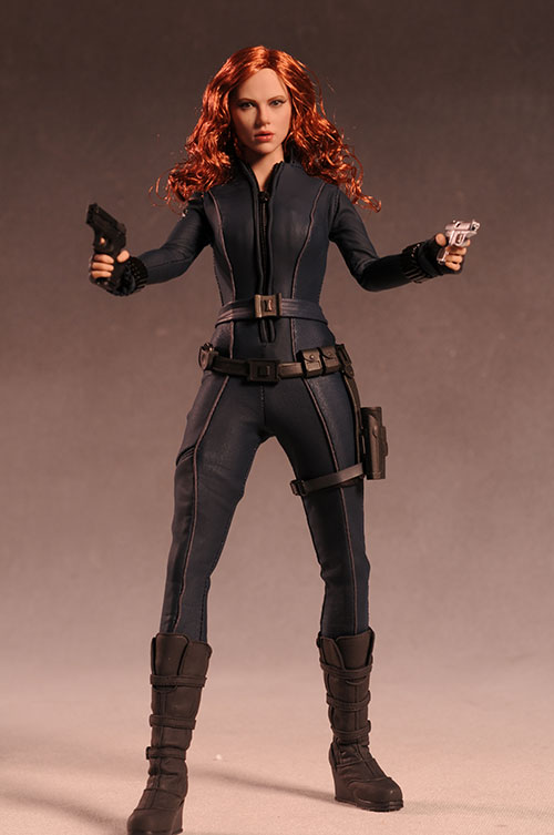 Black Widow sixth scale action figure by Hot Toys