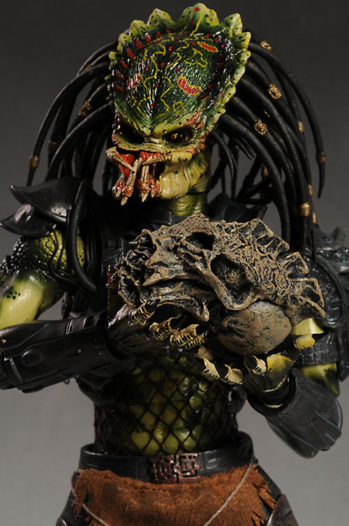 Lost Predator sixth scale action figure by Hot Toys