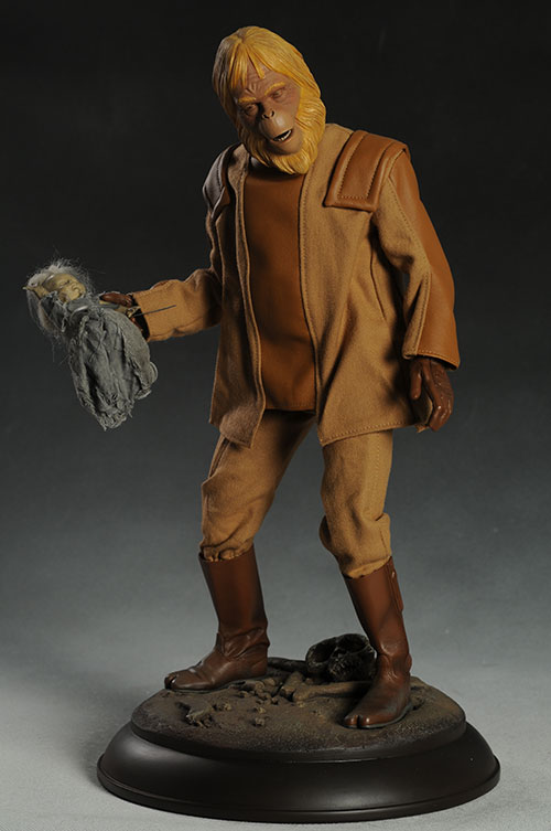 Dr. Zaius Planet of the Apes Premium Format statue by Sideshow Collectibles
