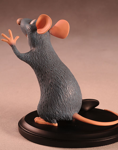 Review And Photos Of Gentle Giant Ratatouille Remy Statue
