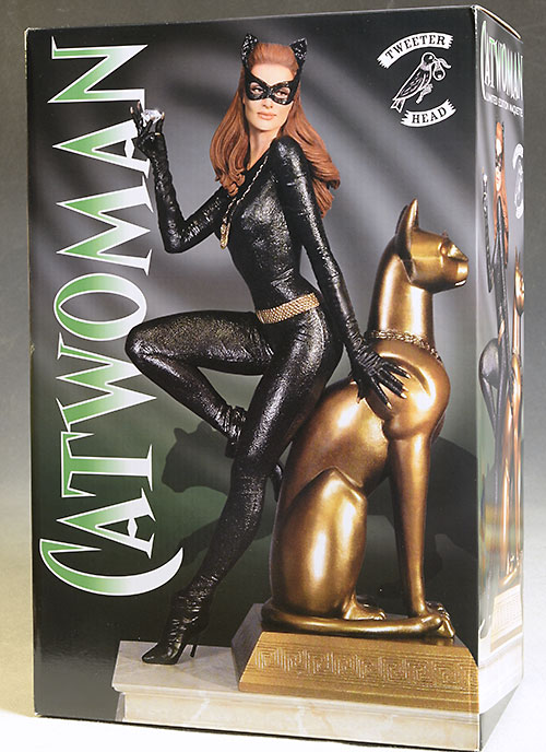 1966 Catwoman Julie Newmar statue fron Tweeterhead