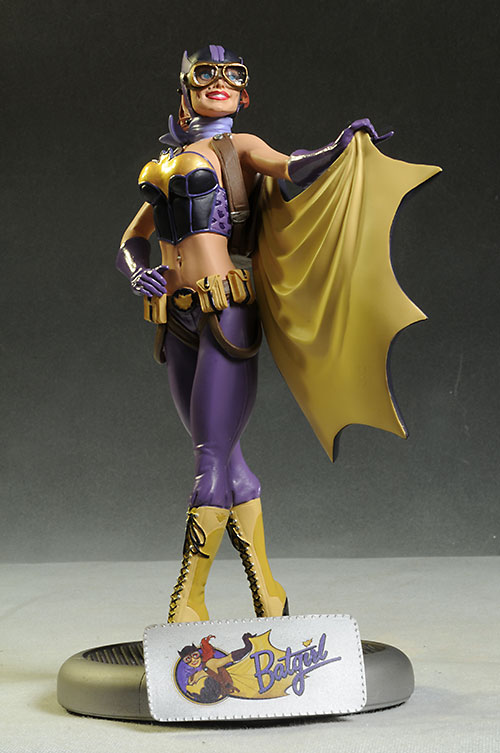 DC Comics Bombshells Statue Batwoman Away Uniform Variant 27cm 