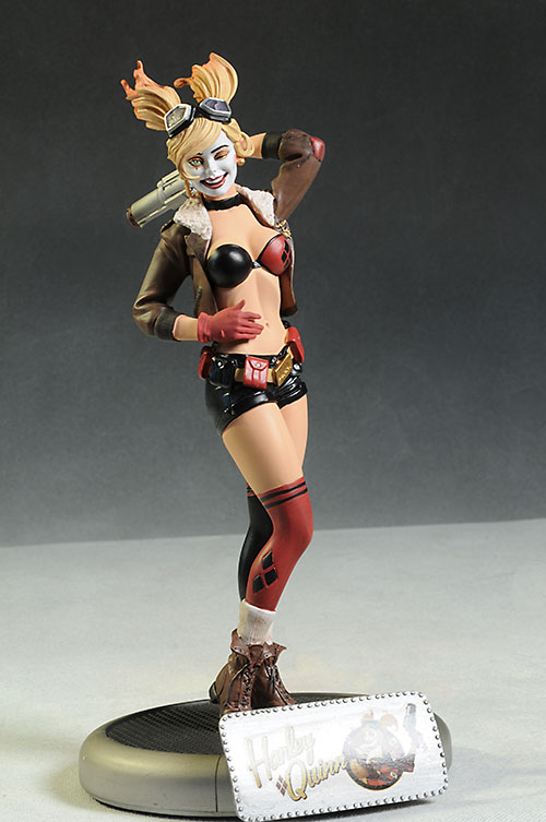 DC Bombshells Harley Quinn statue by DC Collectibles