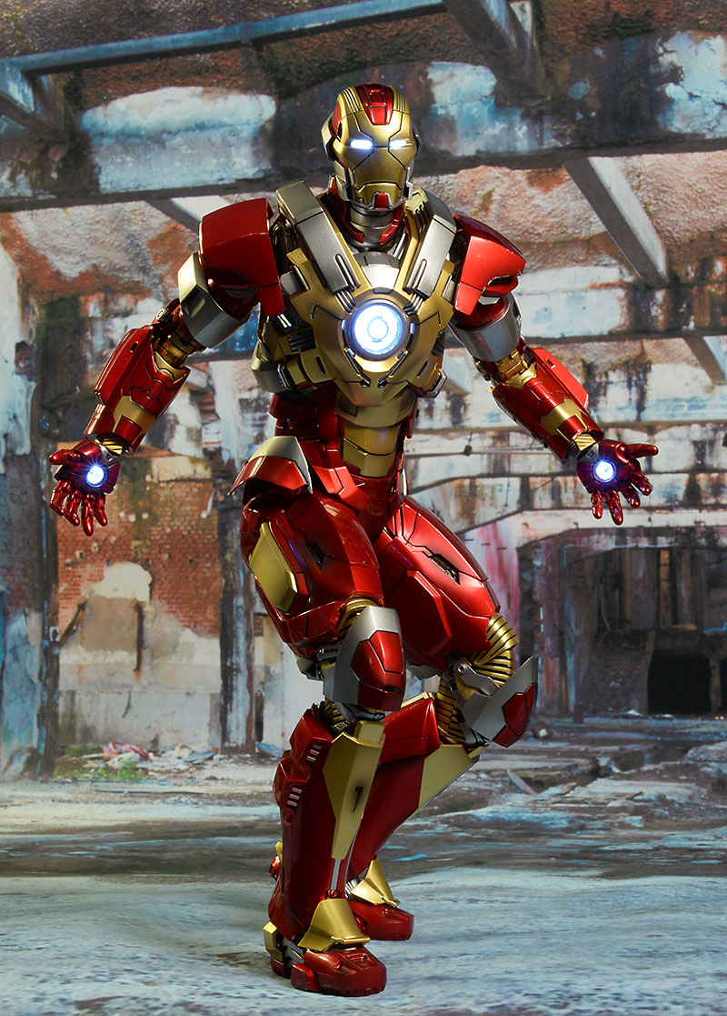 Iron Man Heartbreaker 1/6th action figure from Hot Toys