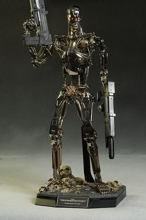 Terminator Endoskeleton 1/4 scale action figure by Hot Toys