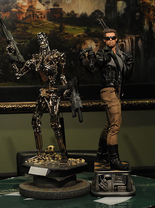 Terminator Endoskeleton 1/4 scale action figure by Hot Toys