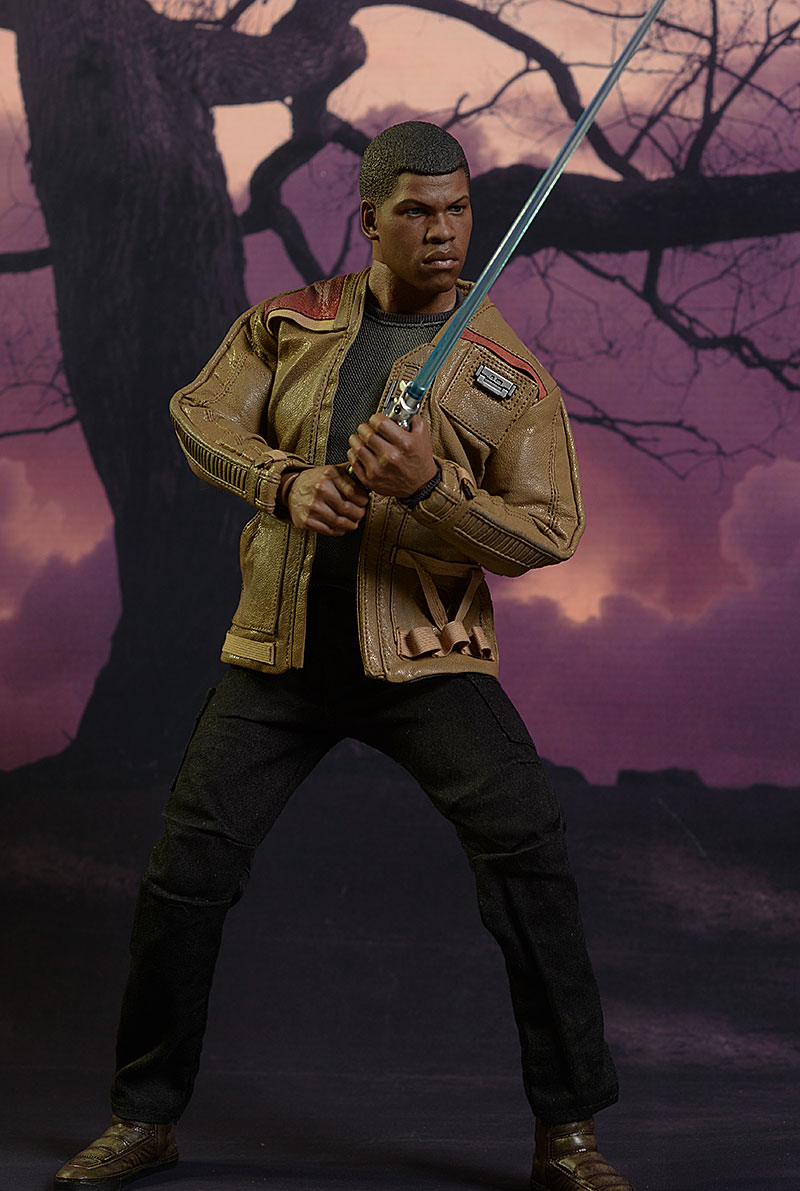 Star Wars Finn 1/6th action figures by Hot Toys