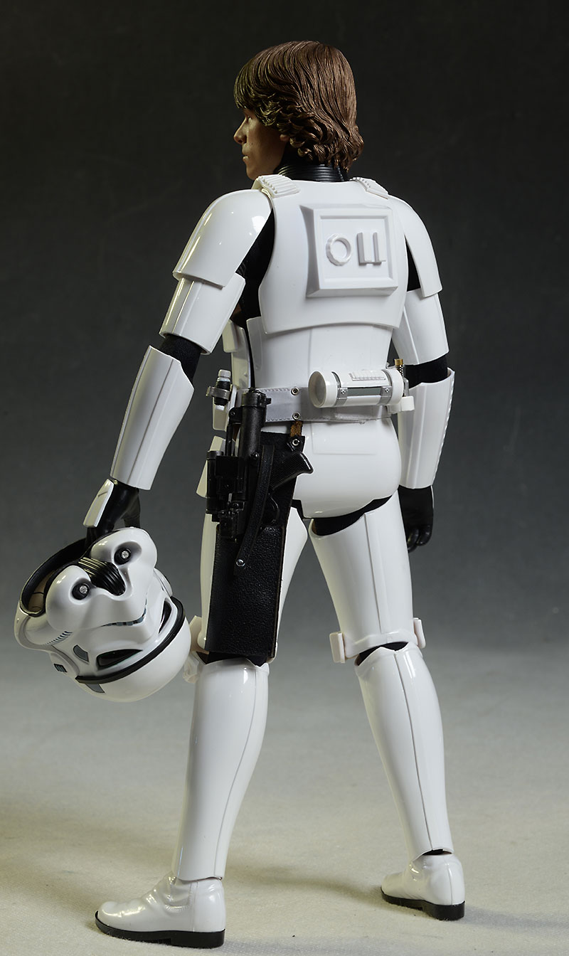 Luke Skywalker in Stormtrooper Disguise figure by Hot Toys