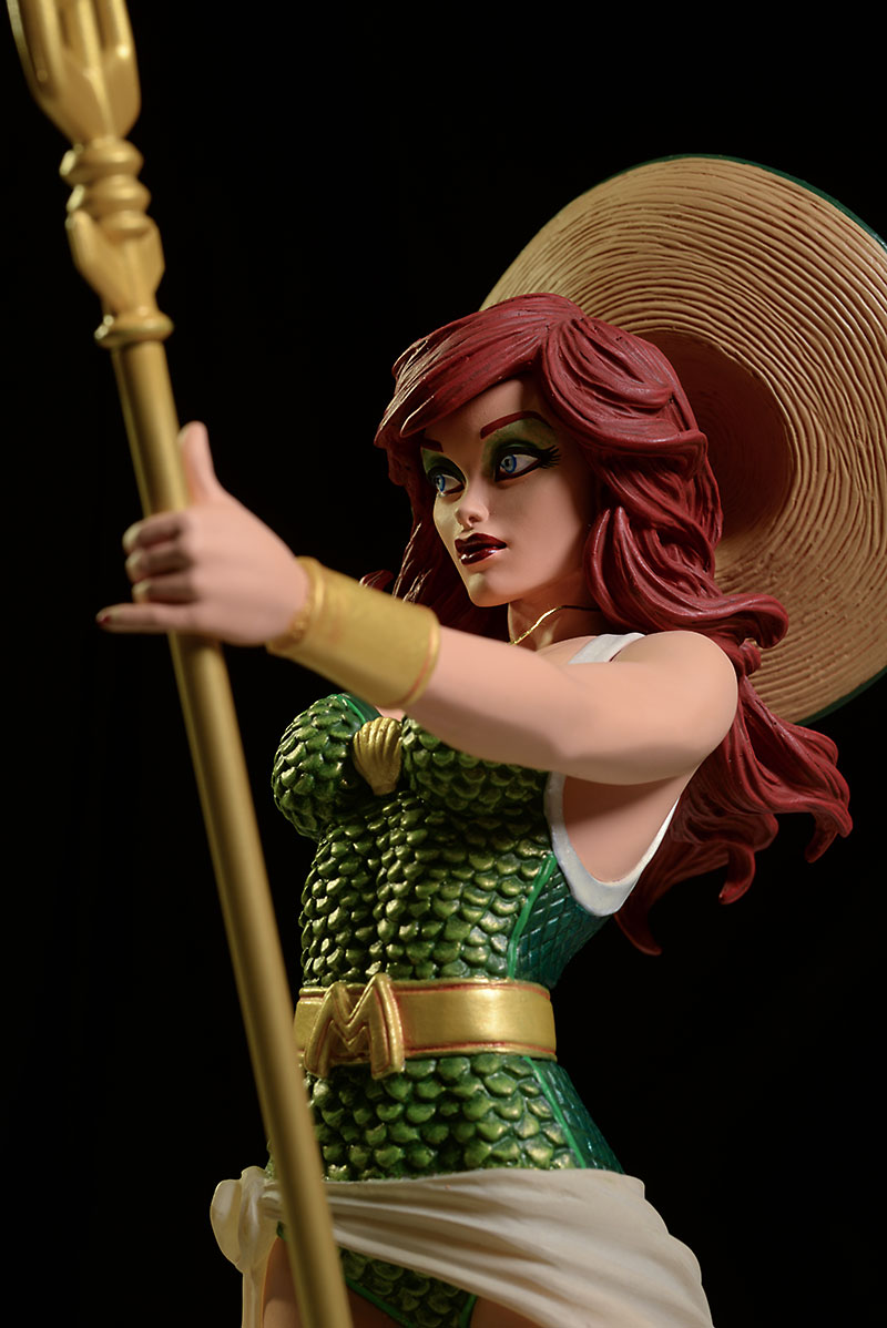 Mera DC Bombshells statue by DC Collectibles