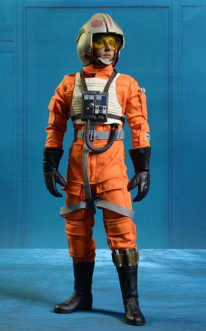 Star Wars X-Wing Pilot Luke sixth scale figure by Sideshow