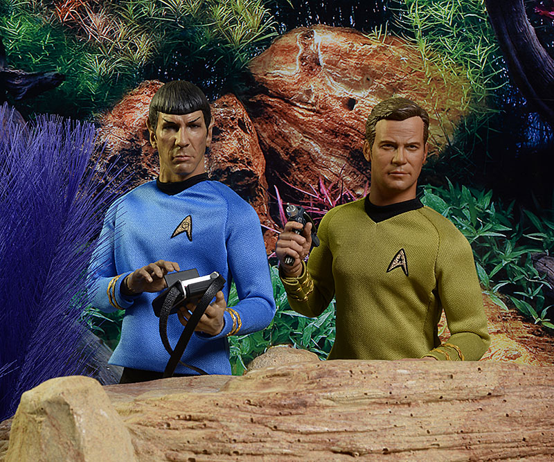 Star Trek Captain Kirk, Mr. Spock sixth scale action figure by Qmx