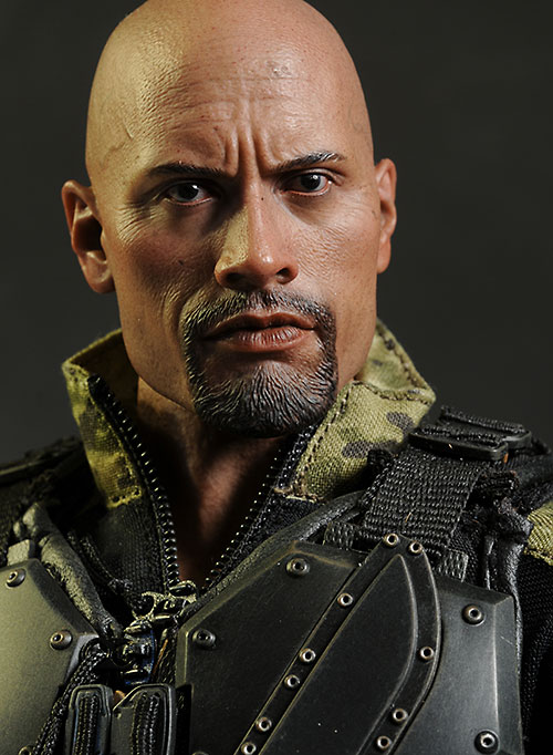 Hot Toys Roadbloack (The Rock) action figure