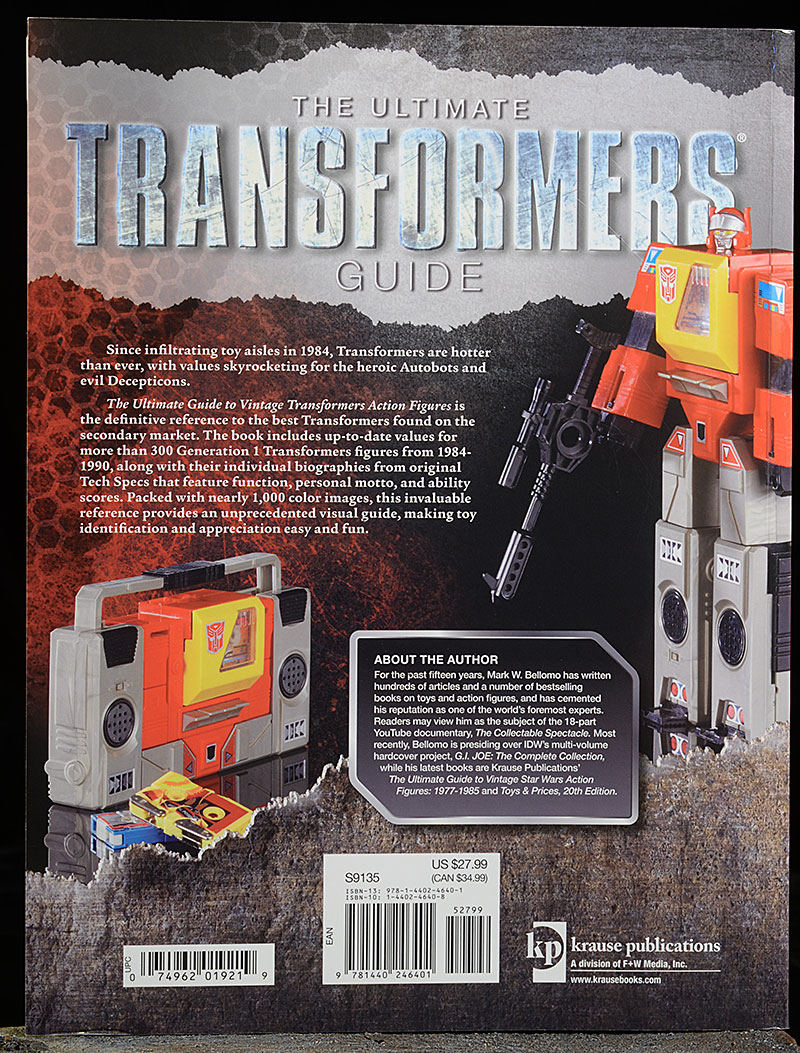 Ultimate Guide to Vintage Transformers book by Mark Bellomoansbook