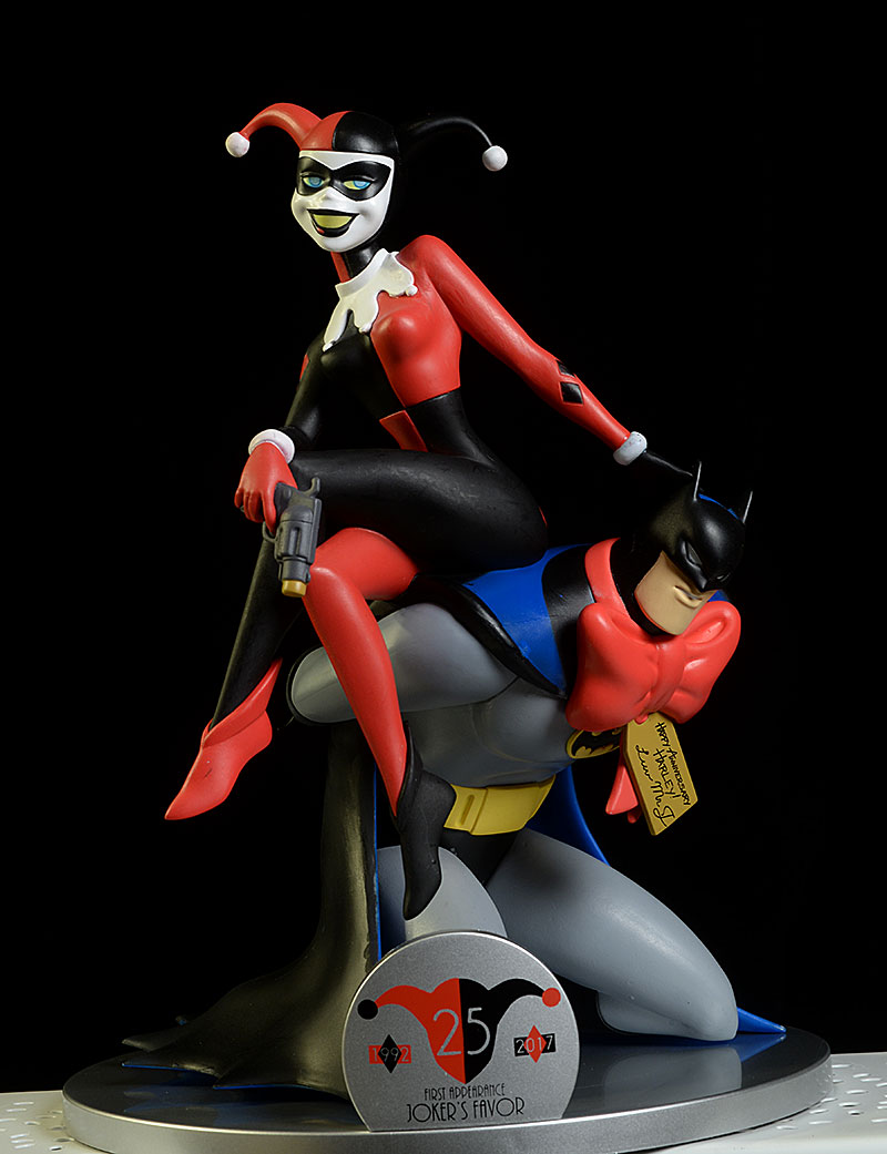 Harley Quinn 25th Anniversary BTAS Gallery statue by Diamond Select Toys