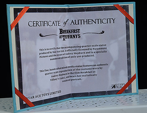 Holly Golightly Breakfast at Tiffany's statue by Star Ace