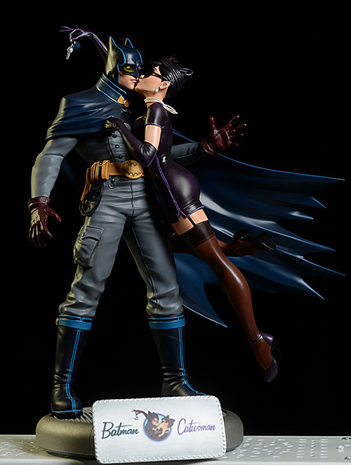 Batman and Catwoman DC Bombshells statue by DC Collectibles