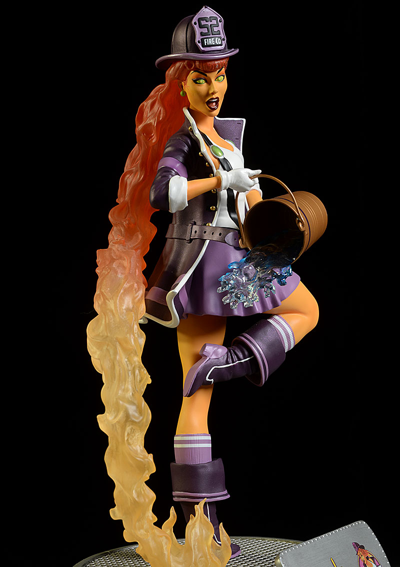 Star Fire DC Bombshells statue by DC Collectibles