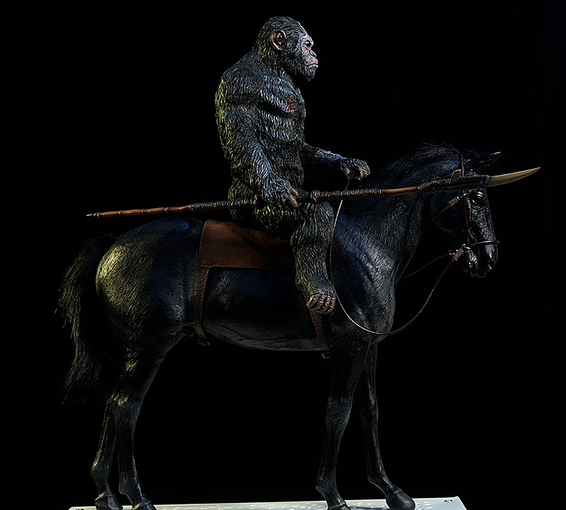 Caesar and Horse Planet of the Apes by Star Ace vinyl statue