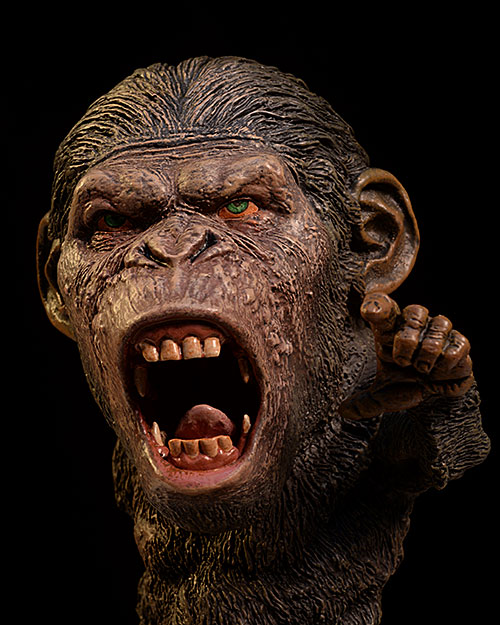 Caesar Rise of the Planet of the Apes Defo-Real Figure by Star Ace