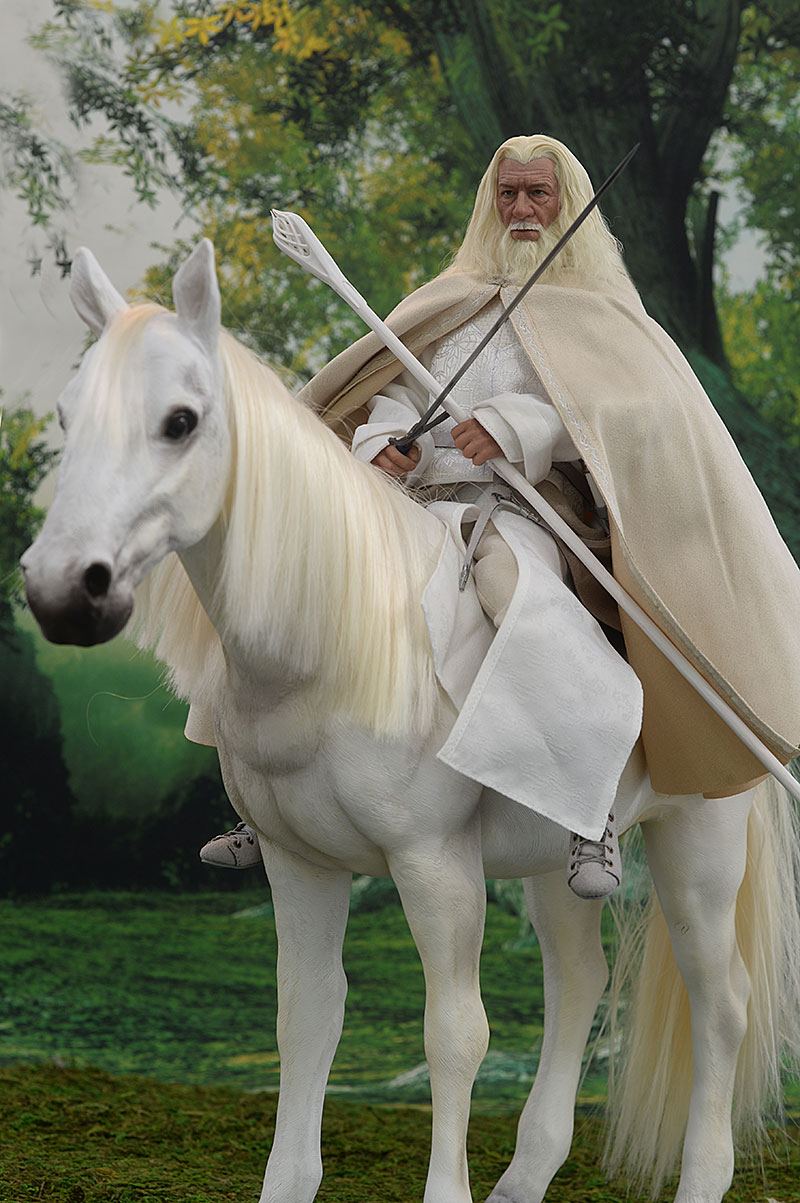 Gandalf Lord of the Rings Crown Series sixth scale action figure by Amus