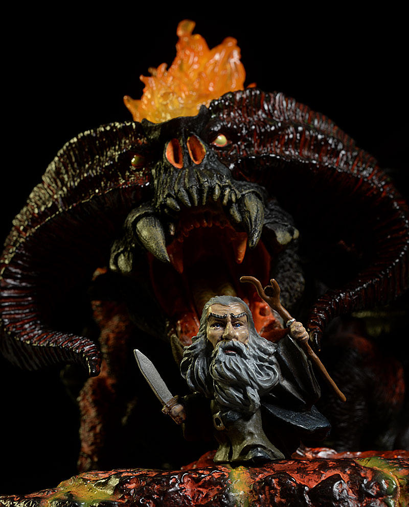 Balrog Lord of the Rings Defo-Real deluxe vinyl figure by Star Ace