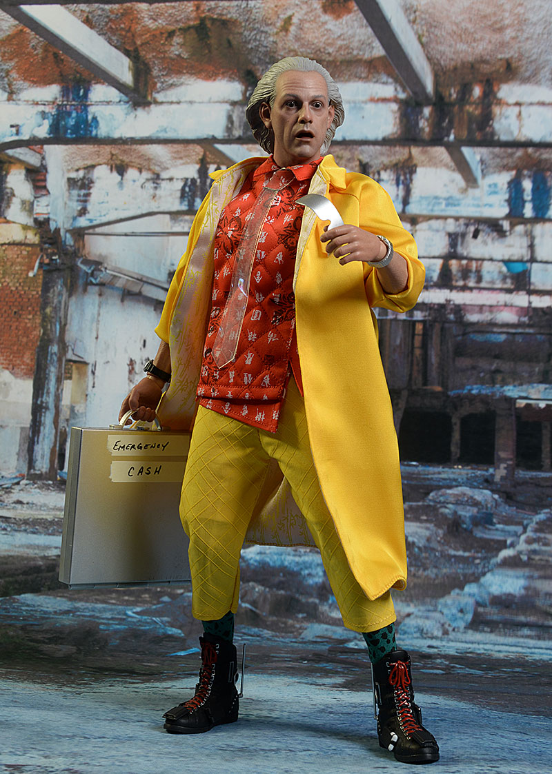 Doc Brown Back to the Future sixth scale action figure by hot Toys