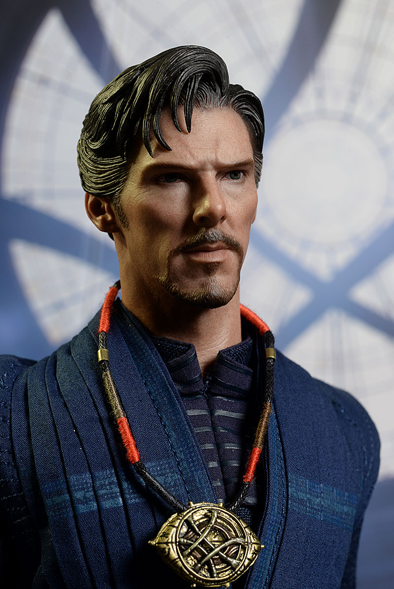 Review and photos of Marvel Doctor Strange sixth scale action figure