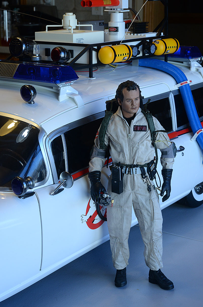 Ghostbustersr Ecto-1 sixth scale vehicle by Blitzway