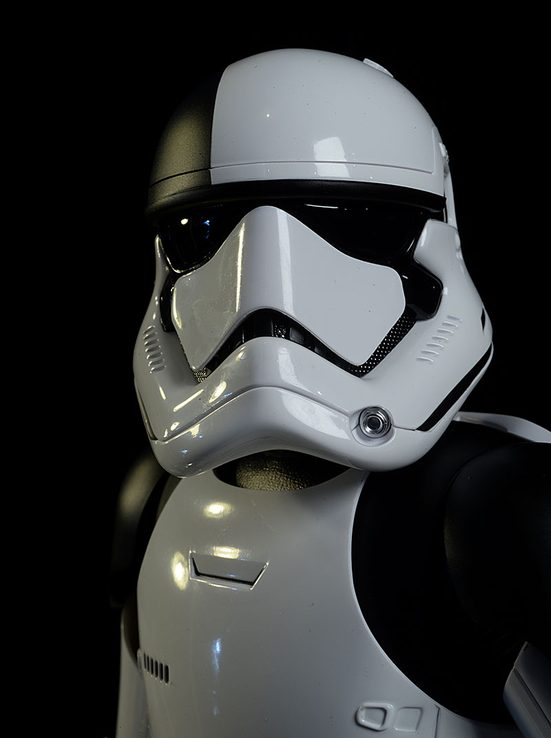 Toysrus Hot Toys MMS 428 Star Wars Last Jedi Executioner Trooper Stormtrooper