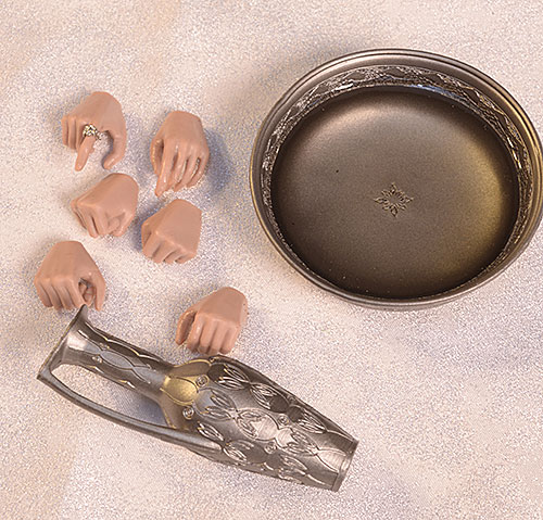 Galadriel Lord of the Rings sixth scale action figure by Asmus